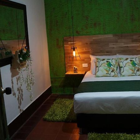 El Jardin De La 10 Hotel Medellín Eksteriør billede