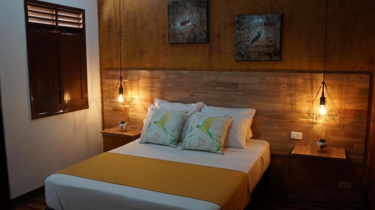 El Jardin De La 10 Hotel Medellín Eksteriør billede