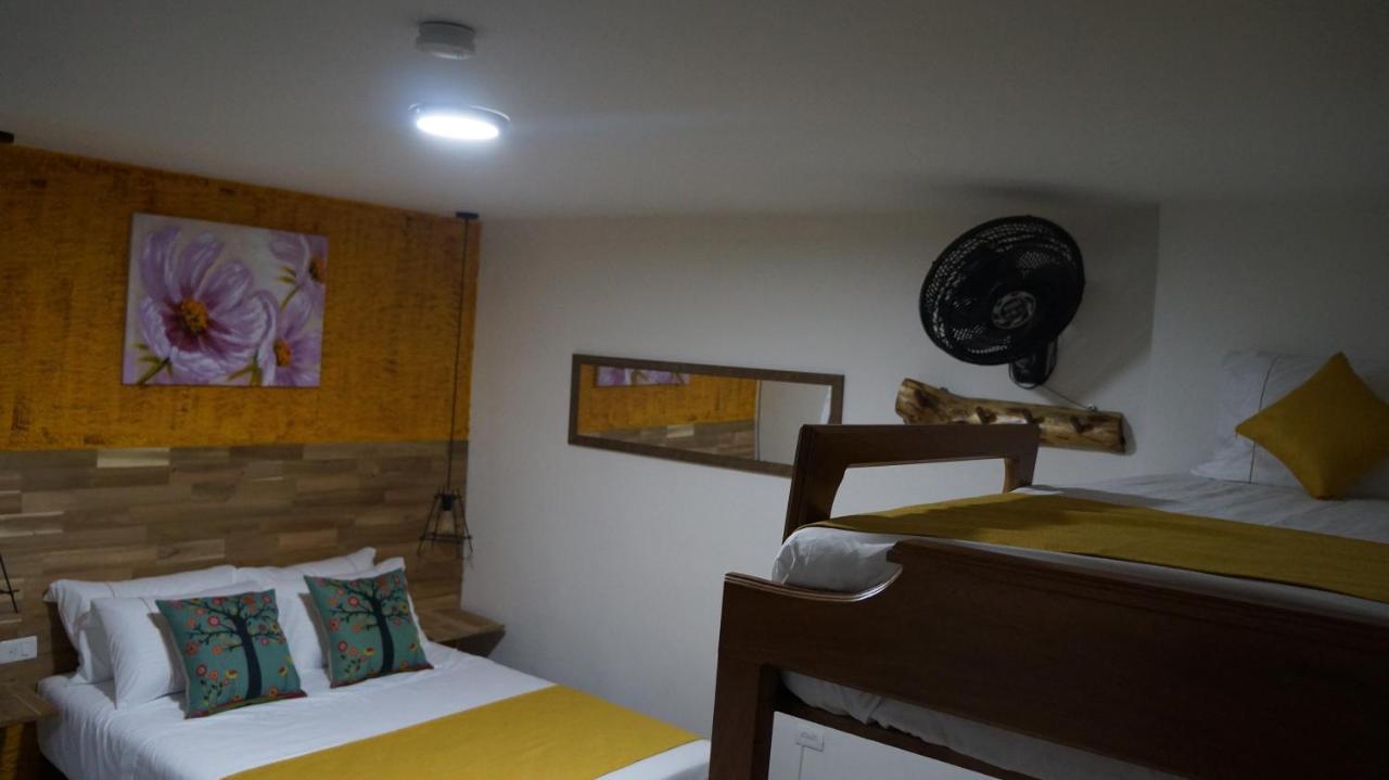 El Jardin De La 10 Hotel Medellín Eksteriør billede
