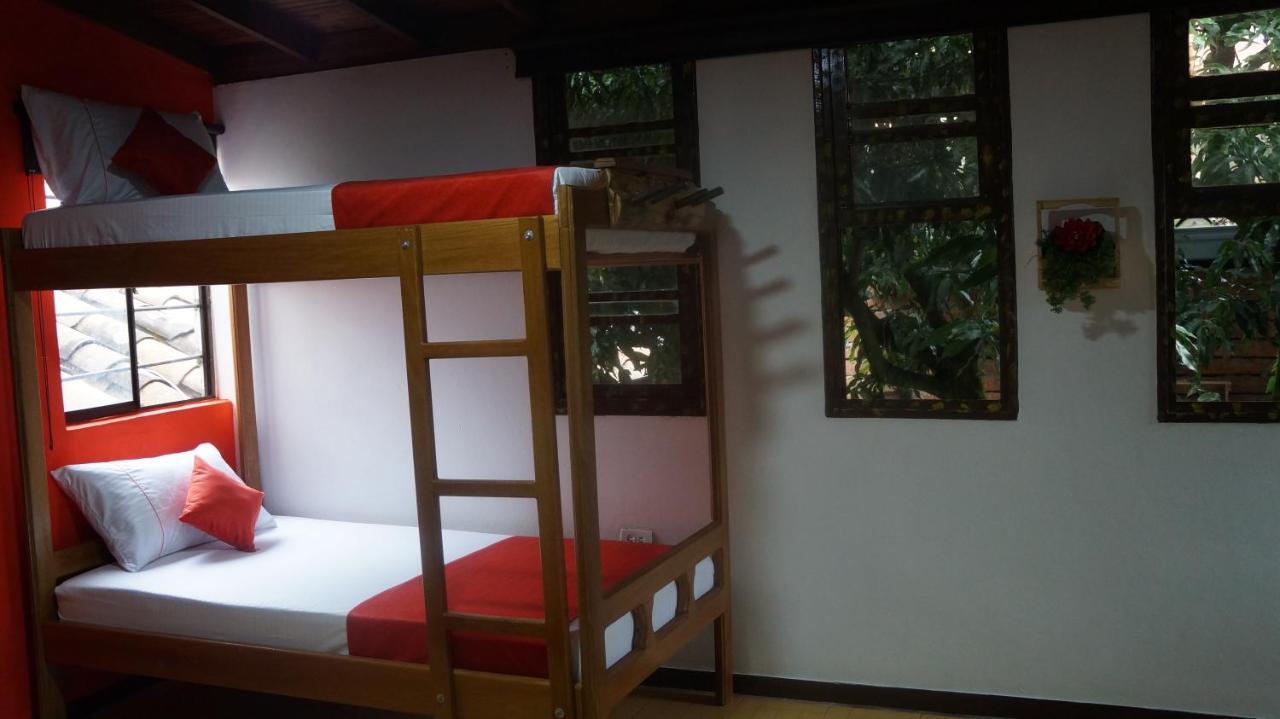 El Jardin De La 10 Hotel Medellín Eksteriør billede