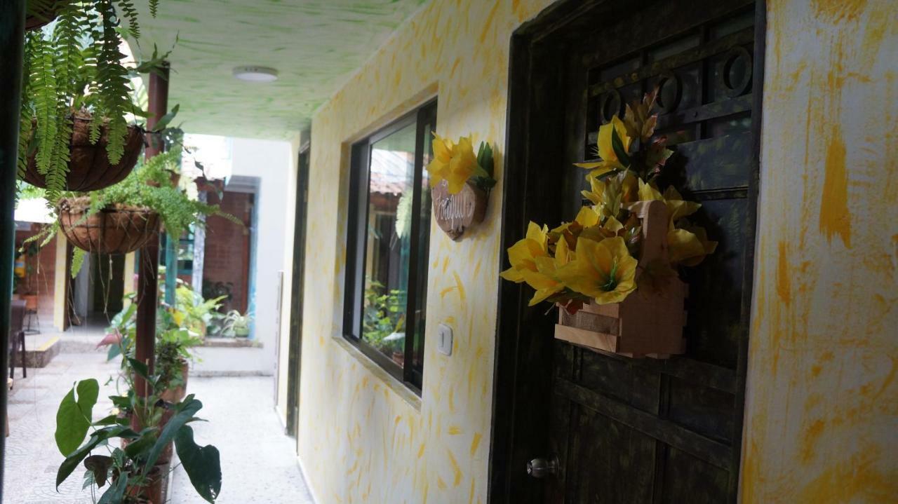 El Jardin De La 10 Hotel Medellín Eksteriør billede